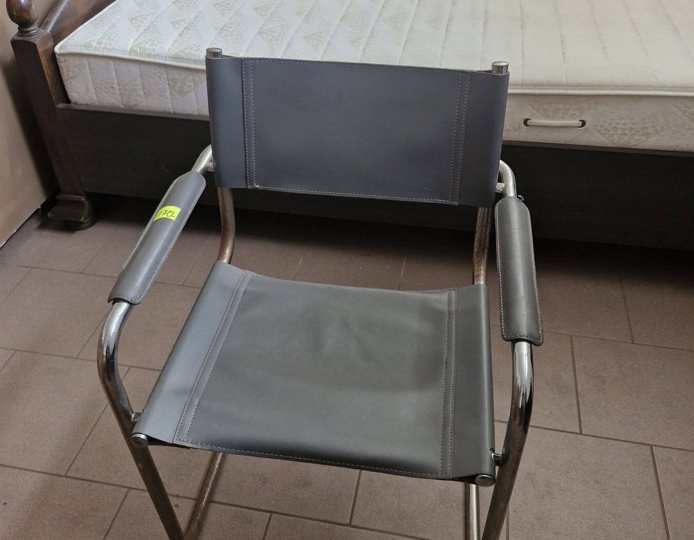 Krzesło chromowane ze skórą
